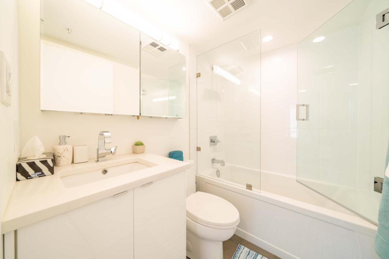 Sunset Beach Walk 2Bd+2Ba+1Prk Yaletown Vancouver Exterior photo